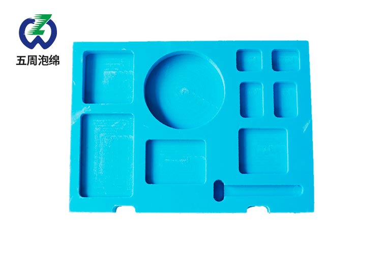 EVA內(nèi)襯有毒嗎？