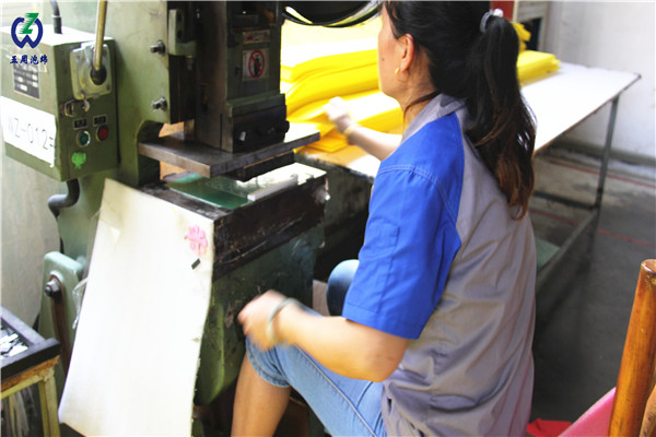 五周泡綿|泡綿內(nèi)襯找五周，解決你的“后顧之憂(yōu)”