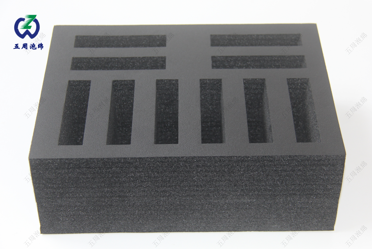 為什么定制EPE珍珠棉內(nèi)襯能提升品牌包裝競(jìng)爭(zhēng)力？