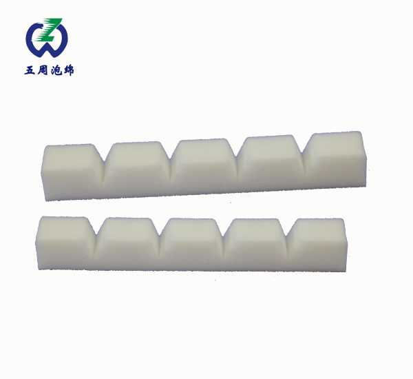 PU海綿內(nèi)襯選購避坑指南：材質(zhì)密度、回彈性能與成本平衡解析