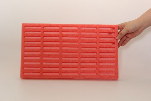 長(zhǎng)途 / 潮濕 / 顛簸？EPE 珍珠棉內(nèi)襯按運(yùn)輸場(chǎng)景選才對(duì)