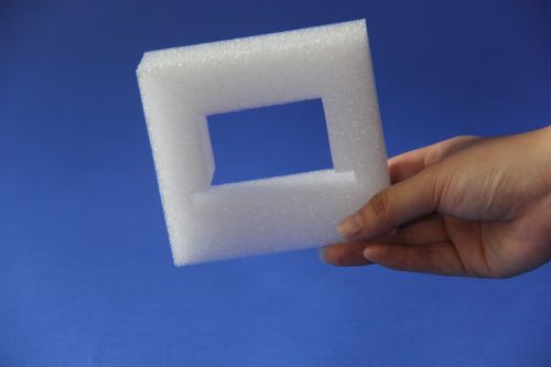 工藝品包裝用 EPE 珍珠棉內(nèi)襯？這樣定制更顯高端